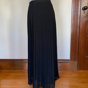 Anthropologie maxi pleated skirt